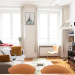 Apartment Well Located Bright And Quiet