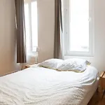 Apartment Well Located Bright And Quiet