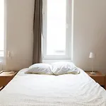 Apartment Well Located Bright And Quiet