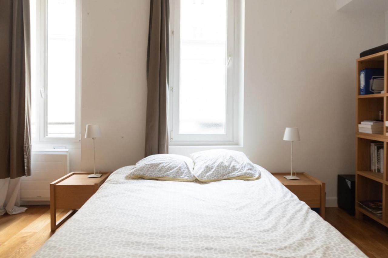 Well Located Bright And Quiet Apartment *